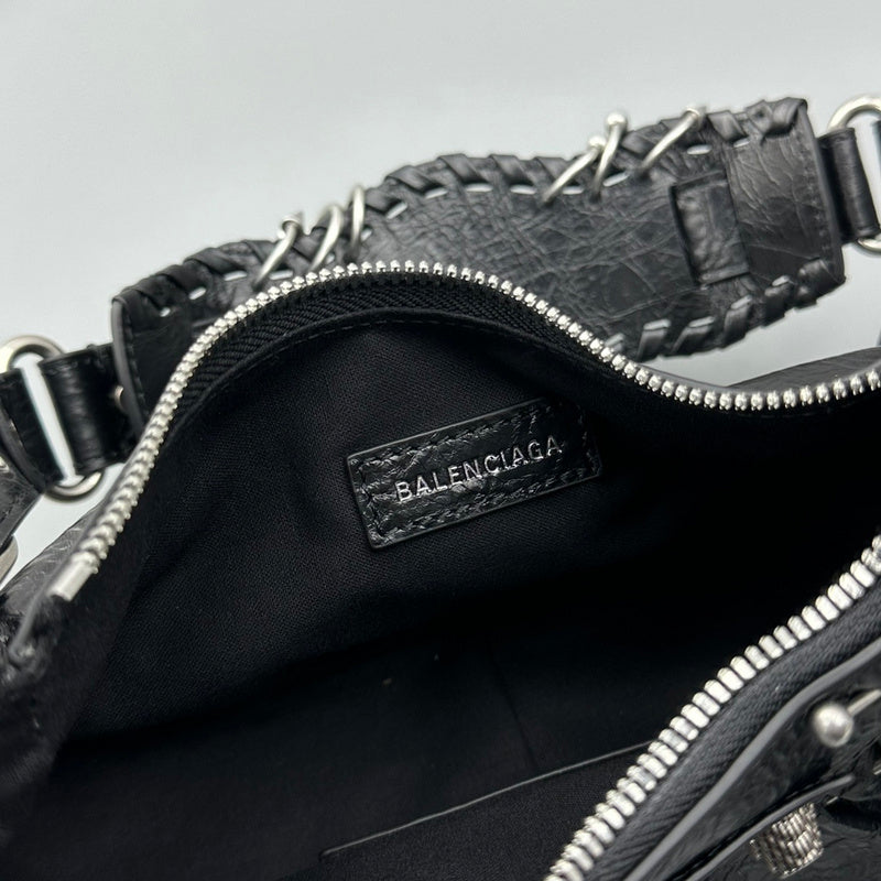 Balenciaga Le Cagole bag medium